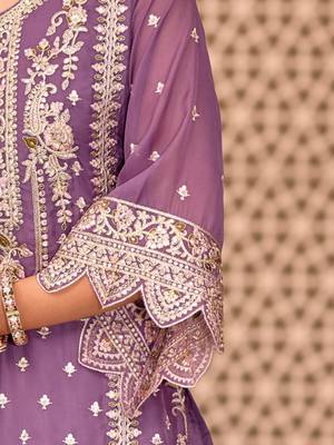 Ethnic Motifs Embroidered Zari Organza Kurta With Trousers And Dupatta 6