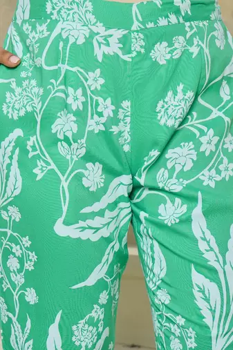 Floral Printed Shirt Collar Kurta With Trousers