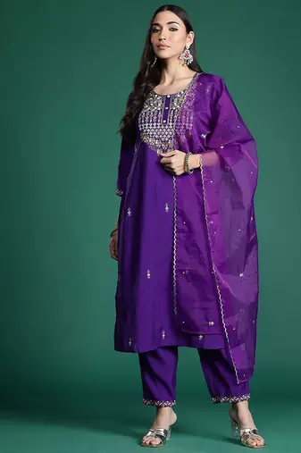 Ethnic Motifs Embroidered Sequinned Kurta with Trousers & With Dupatta