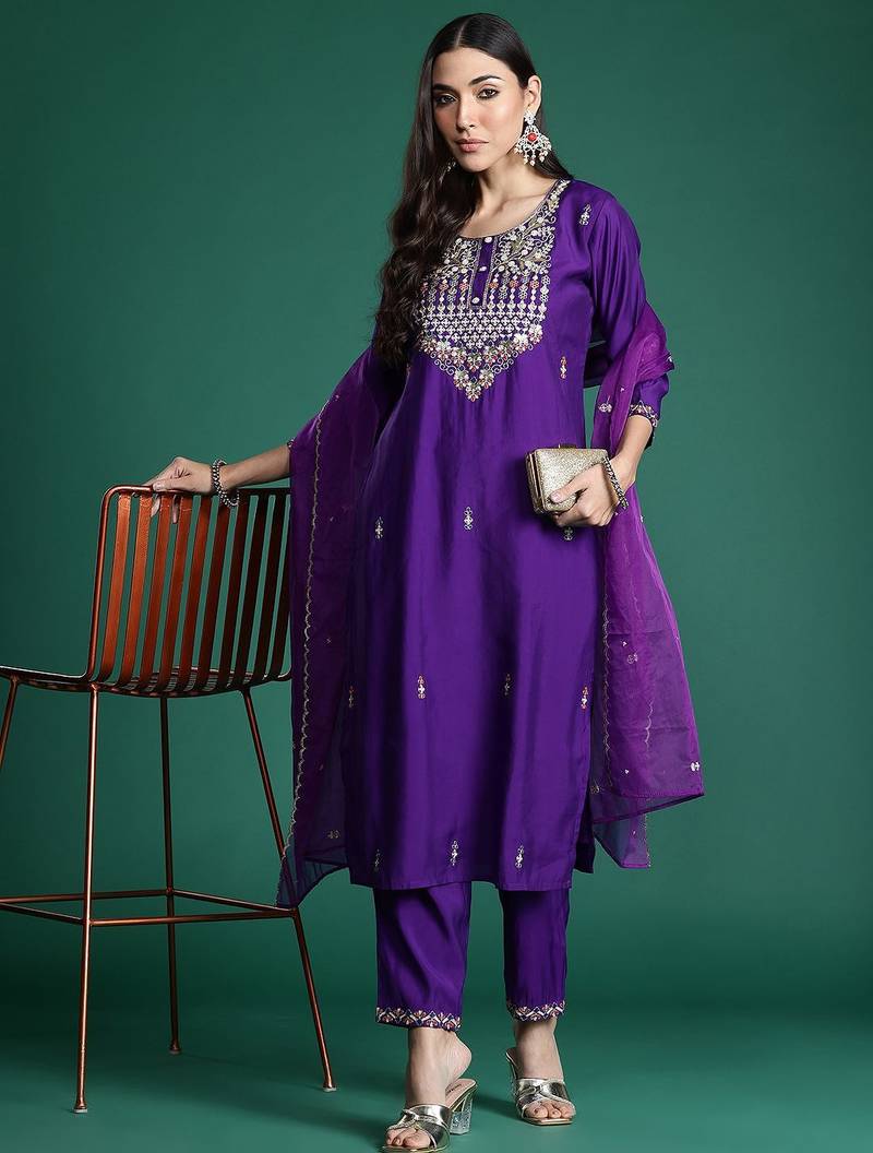 Ethnic Motifs Embroidered Sequinned Kurta with Trousers & With Dupatta