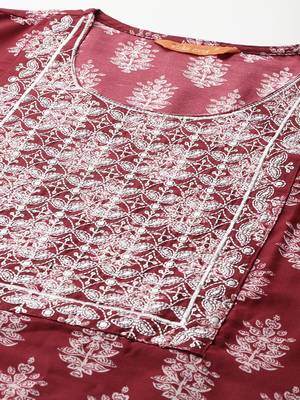 Ethnic Motifs Printed Thread Work Kurta with Trousers & With Dupatta 3