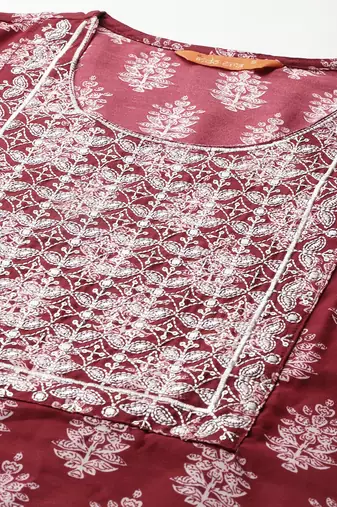 Ethnic Motifs Printed Thread Work Kurta with Trousers & With Dupatta