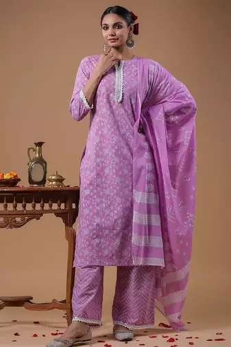 Women Lavender Floral Printed Regular Kurta with Palazzos & With Dupatta