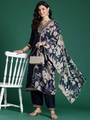 Ethnic Motifs Embroidered Sequinned Kurta with Salwar & With Dupatta 8