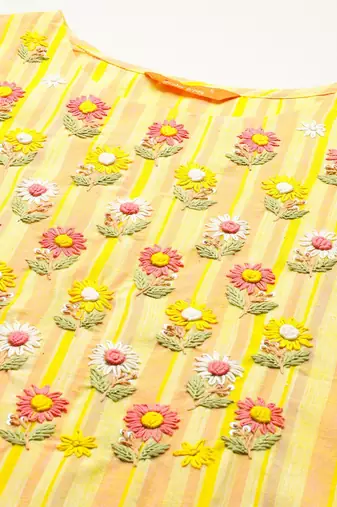 Floral Embroidered Thread Work Pure Cotton Kurta with Trousers
