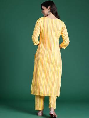 Floral Embroidered Thread Work Pure Cotton Kurta with Trousers 6