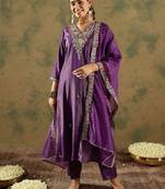 Ethnic Motifs Embroidered Kurta With Trousers & Dupatta