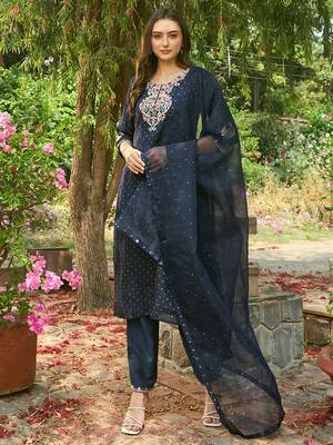 Round Neck Embroidered Thread Work Chanderi Silk Kurta with Trouser & Dupatta 1