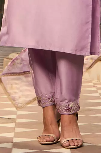 V Neck Ethnic Motifs Embroidered Regular Kurta with Trouser & Dupatta