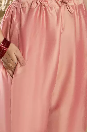 Women Embroidered Regular Thread Work Kurta with Trouser
