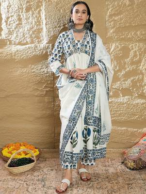 Women Printed Empire Pure Cotton Kurta with Trousers & With Dupatta 1