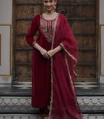 Women Ethnic Motifs Embroidered Regular Velvet Kurta with Trousers & With Dupatta
