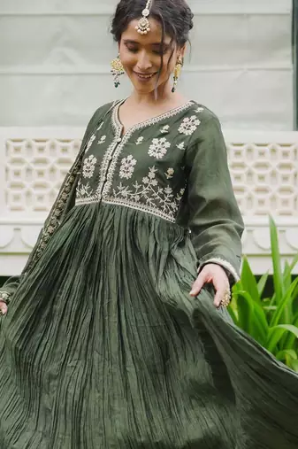 Floral Embroidered Pleated Kurta With Trousers & Dupatta