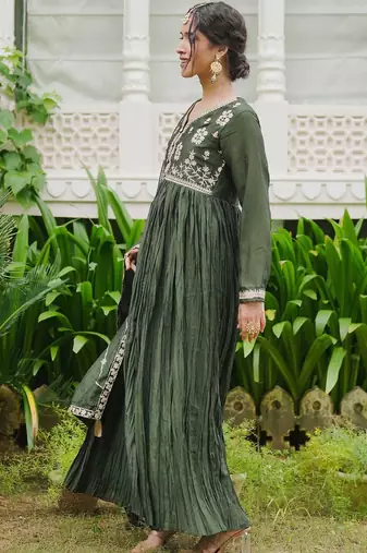 Floral Embroidered Pleated Kurta With Trousers & Dupatta
