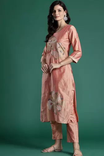Floral Embroidered Thread Work Kurta with Trousers