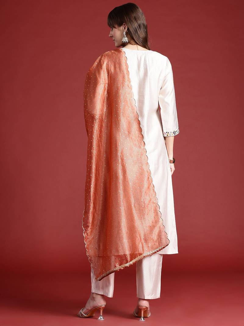 Ethnic Motifs Embroidered Thread Work Liva Kurta With Trousers & Dupatta