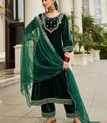 Women Ethnic Motifs Embroidered Regular Velvet Kurta with Trousers & With Dupatta