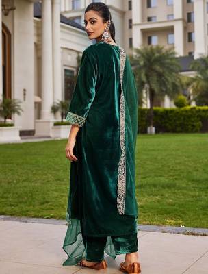 Women Ethnic Motifs Embroidered Regular Velvet Kurta with Trousers & With Dupatta 4
