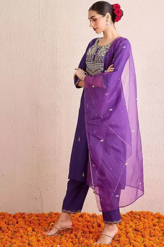 Women Ethnic Motifs Embroidered Regular Sequinned Kurta with Trousers & With Dupatta