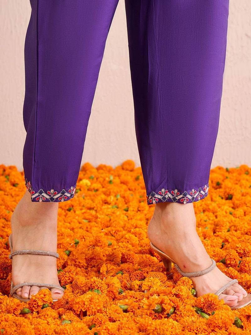 Women Ethnic Motifs Embroidered Regular Sequinned Kurta with Trousers & With Dupatta