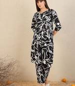 Women Floral Printed Regular Pure Cotton Kurta with Trousers