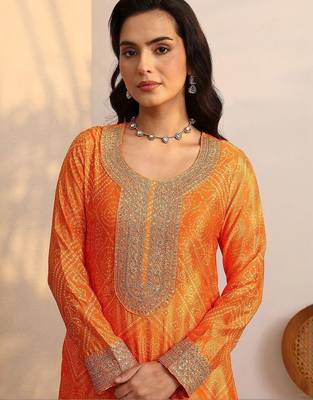 Women Bandhani Printed Regular Gotta Patti Kurta with Sharara & With Dupatta 4