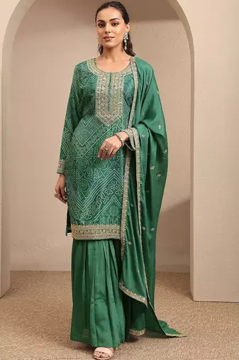 Women Ethnic Motifs Printed Regular Thread Work Kurta with Sharara & With Dupatta
