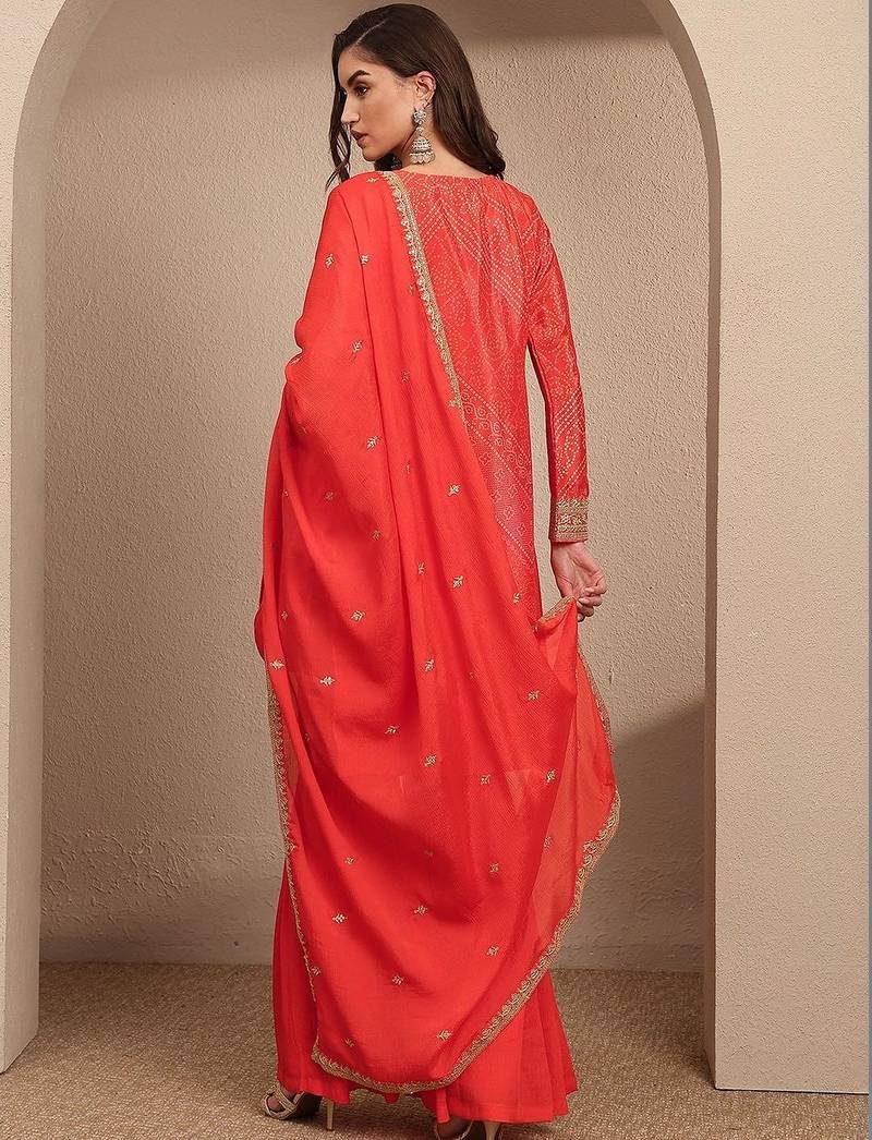 Women Ethnic Motifs Printed Regular Thread Work Kurta with Sharara & With Dupatta