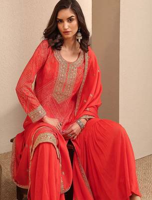 Women Ethnic Motifs Printed Regular Thread Work Kurta with Sharara & With Dupatta 3