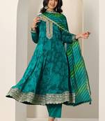 Womens Green Printed Chiffon Anarkali Kurta With Trousers & Dupatta