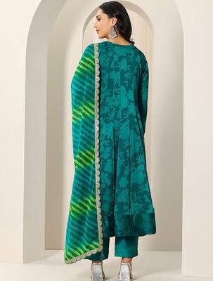 Womens Green Printed Chiffon Anarkali Kurta With Trousers & Dupatta 5