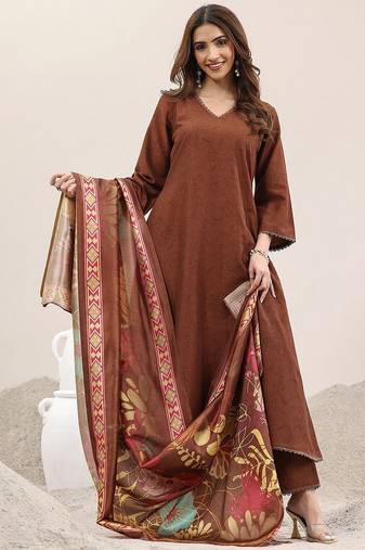 Women Floral Printed Regular Kurta with Trousers & Dupatta