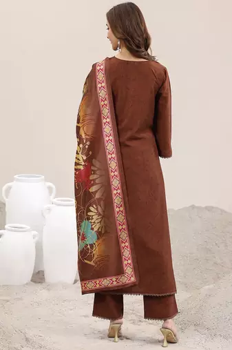 Women Floral Printed Regular Kurta with Trousers & Dupatta