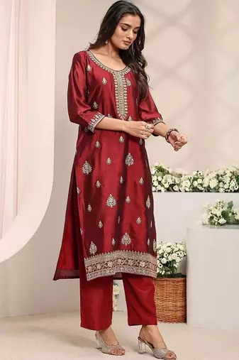 Maroon Ethnic Motifs Embroidered Straight Suit Set with Dupatta