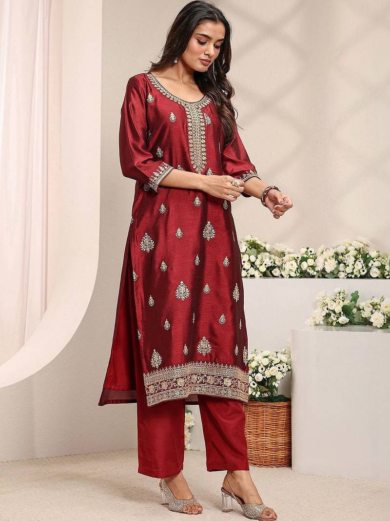Maroon Ethnic Motifs Embroidered Straight Suit Set with Dupatta