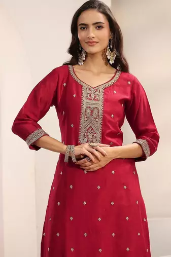 Women Ethnic Motifs Embroidered Regular Thread Work Kurta with Trousers & With Dupatta