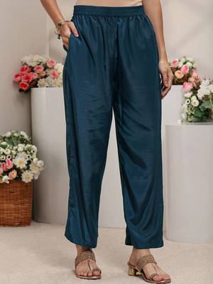 Women Ethnic Motifs Embroidered Regular Thread Work Kurta with Trousers & With Dupatta 5