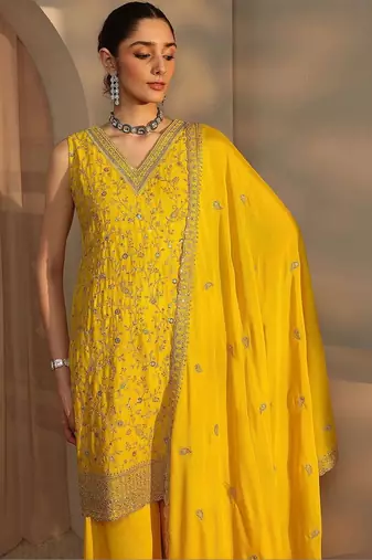 Women Ethnic Motifs Embroidered Regular Thread Work Kurta with Sharara & With Dupatta