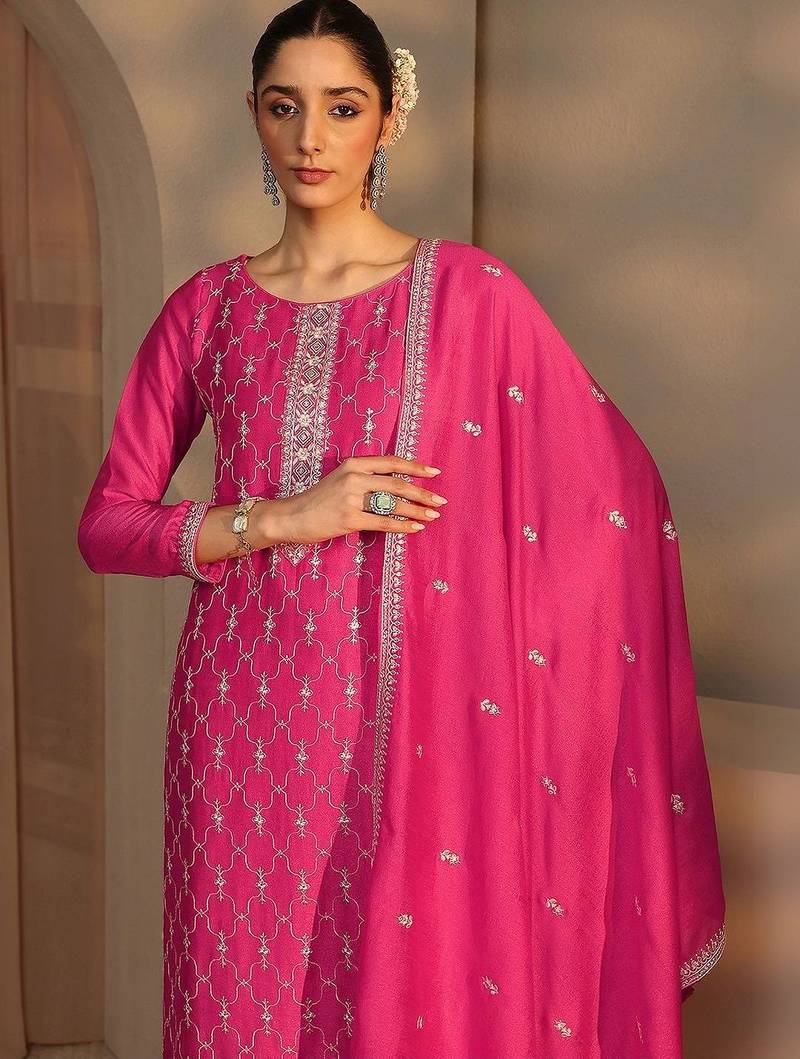 Women Ethnic Motifs Embroidered Regular Thread Work Kurta with Trousers & With Dupatta