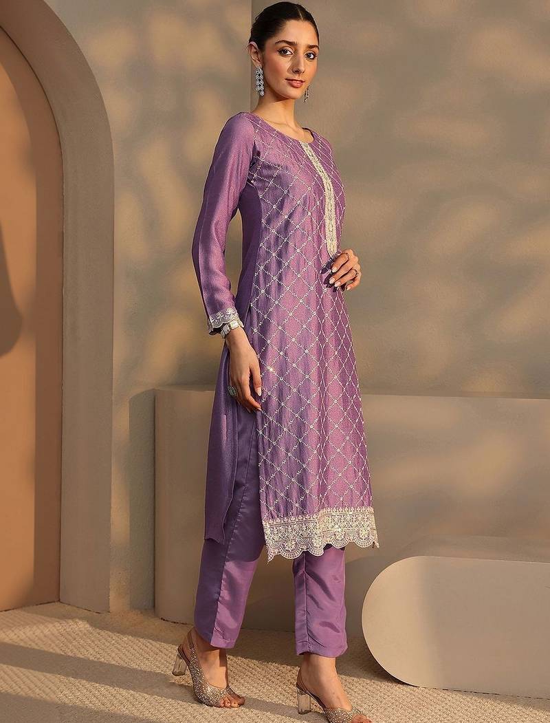 Women Ethnic Motifs Embroidered Regular Thread Work Kurta with Trousers & With Dupatta