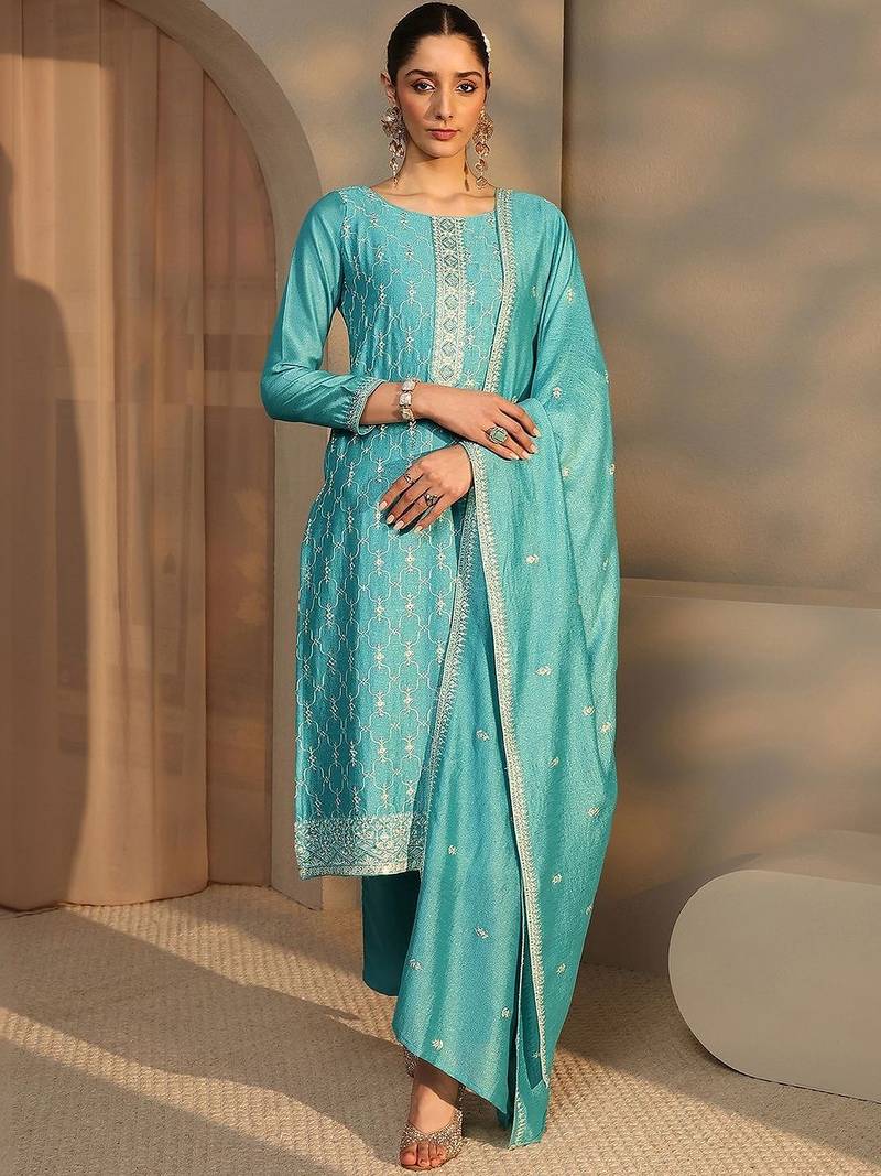 Women Ethnic Motifs Embroidered Regular Thread Work Kurta with Trousers & With Dupatta