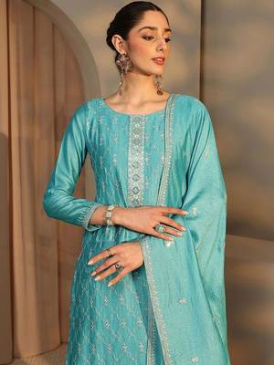 Women Ethnic Motifs Embroidered Regular Thread Work Kurta with Trousers & With Dupatta 5