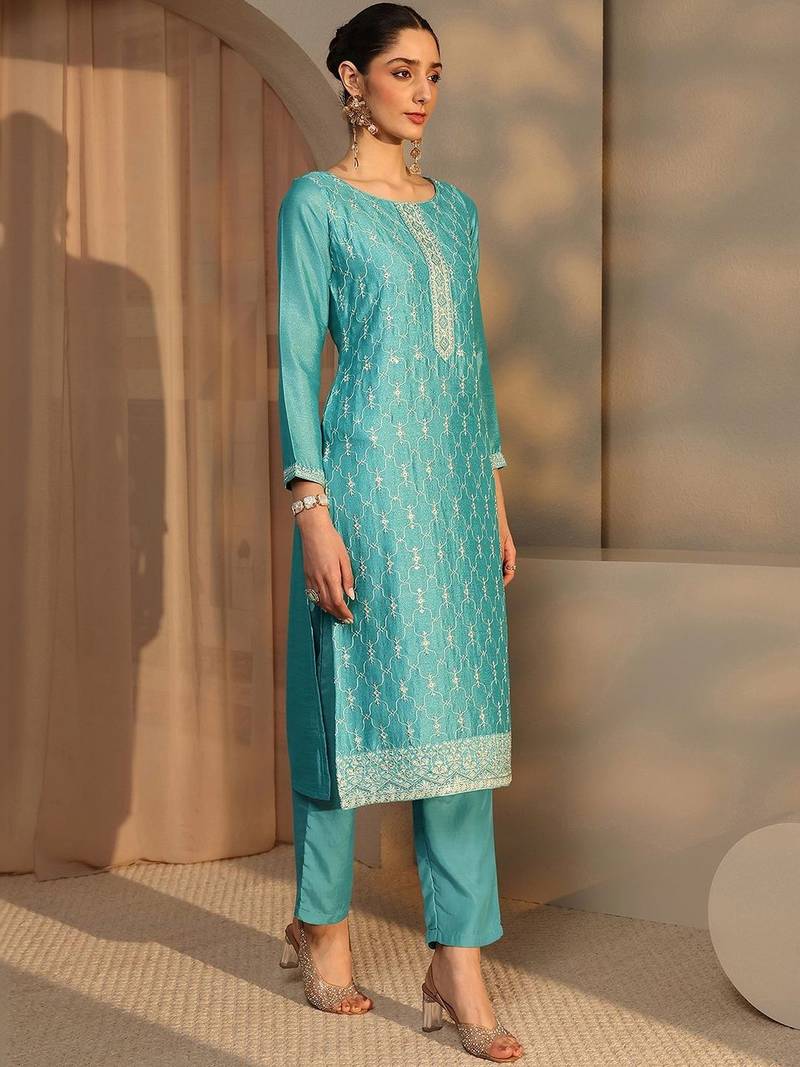Women Ethnic Motifs Embroidered Regular Thread Work Kurta with Trousers & With Dupatta