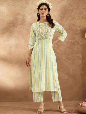 Women Floral Embroidered Regular Thread Work Pure Cotton Kurta with Trousers 1