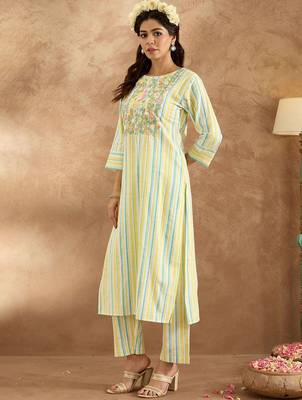 Women Floral Embroidered Regular Thread Work Pure Cotton Kurta with Trousers 3