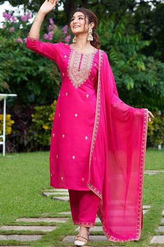Floral Embroidered Thread Work Kurta with Trousers & Dupatta