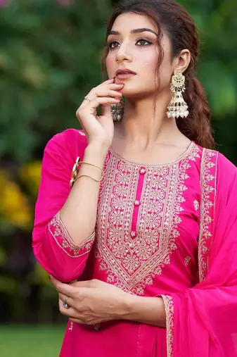 Floral Embroidered Thread Work Kurta with Trousers & Dupatta