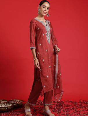 Ethnic Motifs Embroidered Sequinned Kurta With Trousers & Dupatta 1