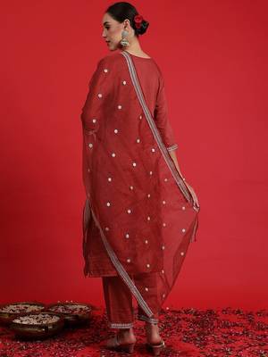 Ethnic Motifs Embroidered Sequinned Kurta With Trousers & Dupatta 3