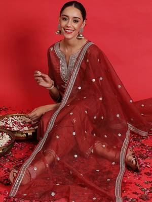 Ethnic Motifs Embroidered Sequinned Kurta With Trousers & Dupatta 5